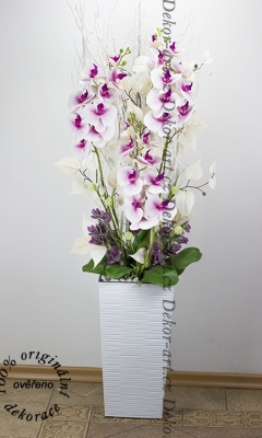 Velká LED dekorácia s orchidejou